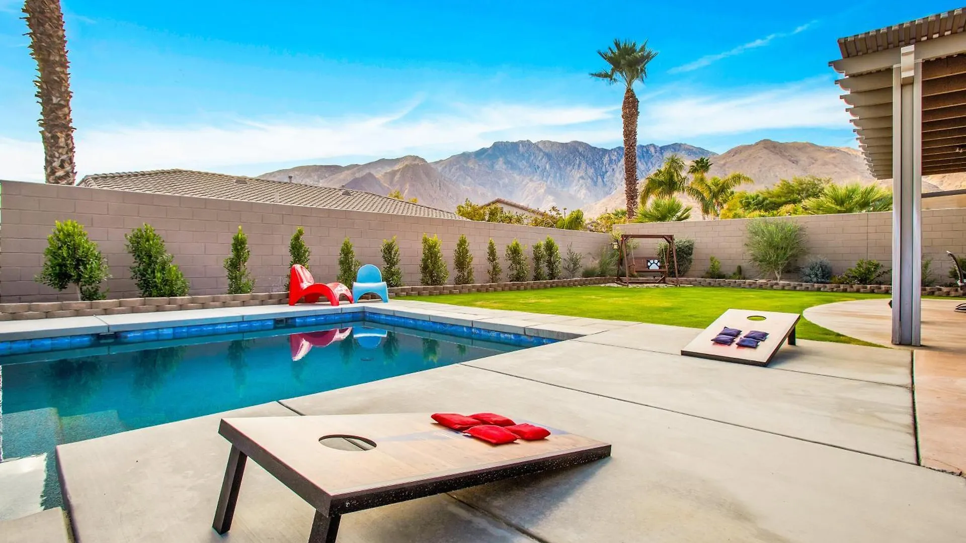 Holiday home Palm Springs Home Mountain Views, Near Downtown!